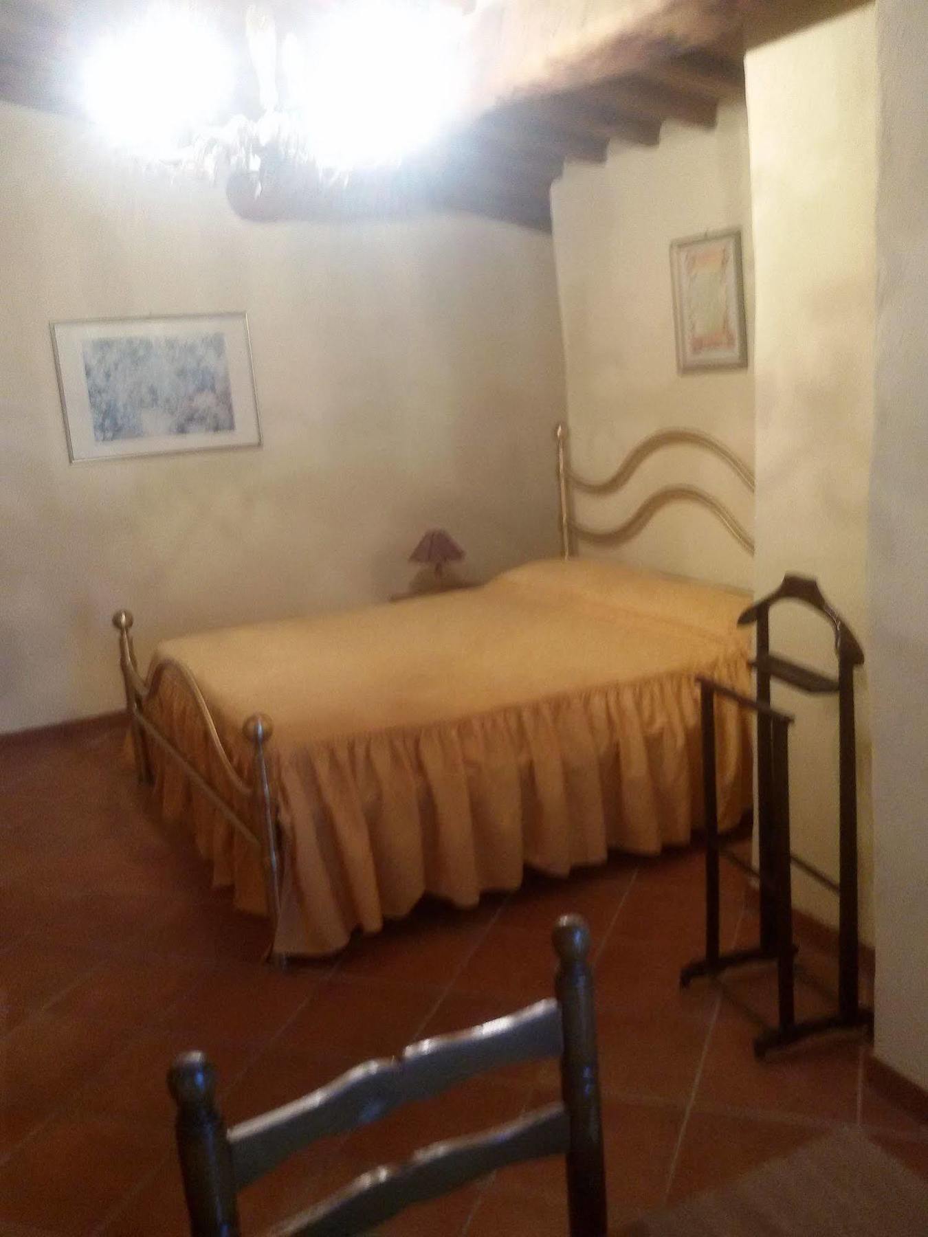 Azzurre Beb Bed & Breakfast Laterina Екстериор снимка